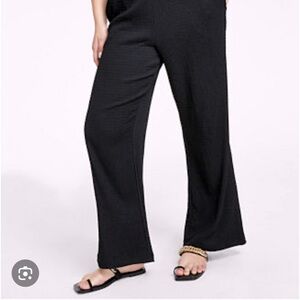 Bar III Textured Pull On Wide Leg Pants - never worn!